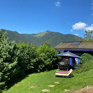 Le Petit Nid D'amour Montriond