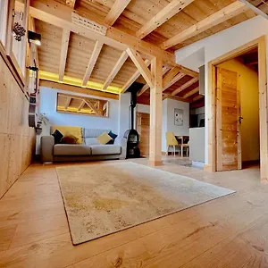 Rooftop Loft With Epic Mountain Views Apartment
